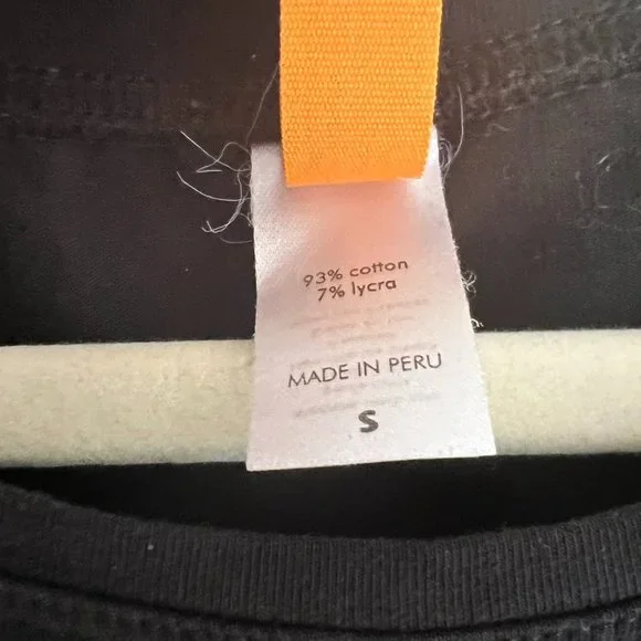 Women's Lucy Yoga Black 3/4 Length Sleeve Stretch T-Shirt Size Small - Picture 3 of 4